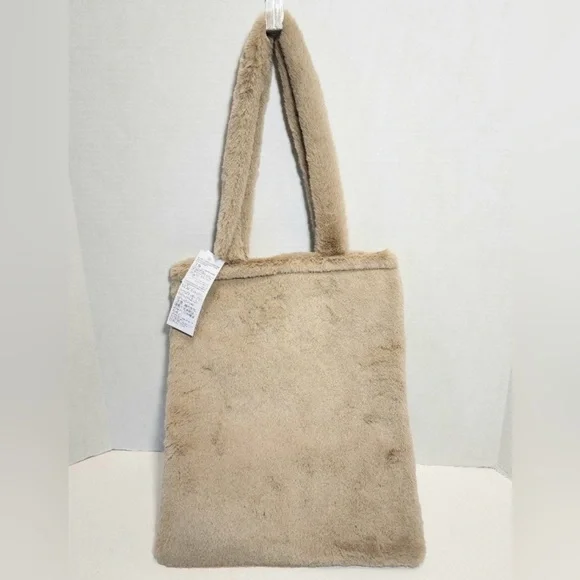 Disney Parks Bag Tote Fuzzy Bambi Print With Magnetic Clasp & Flower Charm NWT - Picture 2 of 5